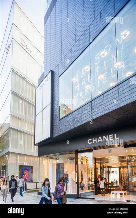 Omotesando – CHANEL Boutique .